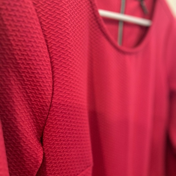 Daisy Fuentes Textured Pink Dress - Size Medium - Picture 4 of 4